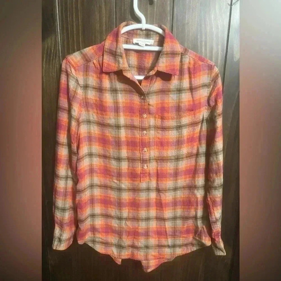 beachlunchlounge Plaid Flannel Button Down Shirt - Picture 6 of 10